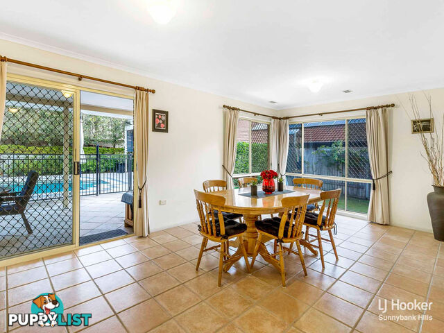 23 Cambridge Place WISHART QLD 4122