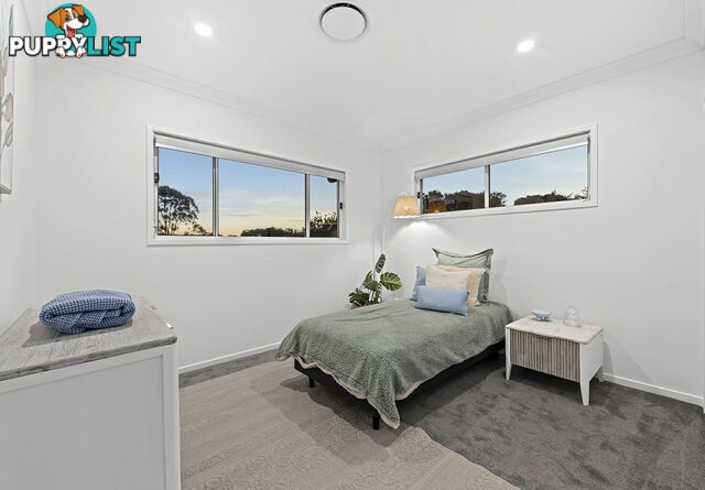 10 Mulgowie Street SUNNYBANK QLD 4109