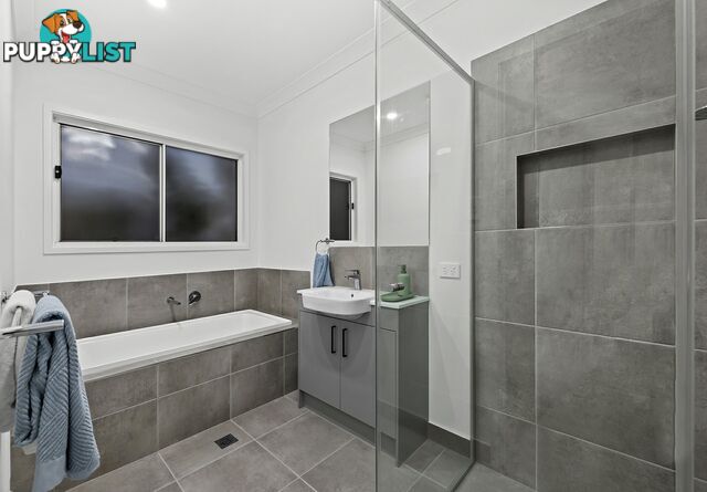 10 Mulgowie Street SUNNYBANK QLD 4109