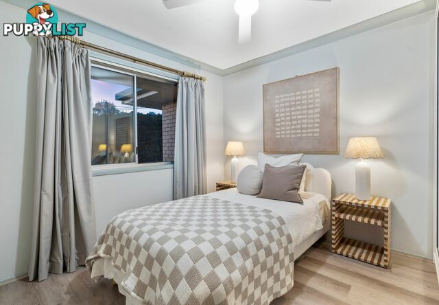 19 Jacqueline Avenue SPRINGWOOD QLD 4127