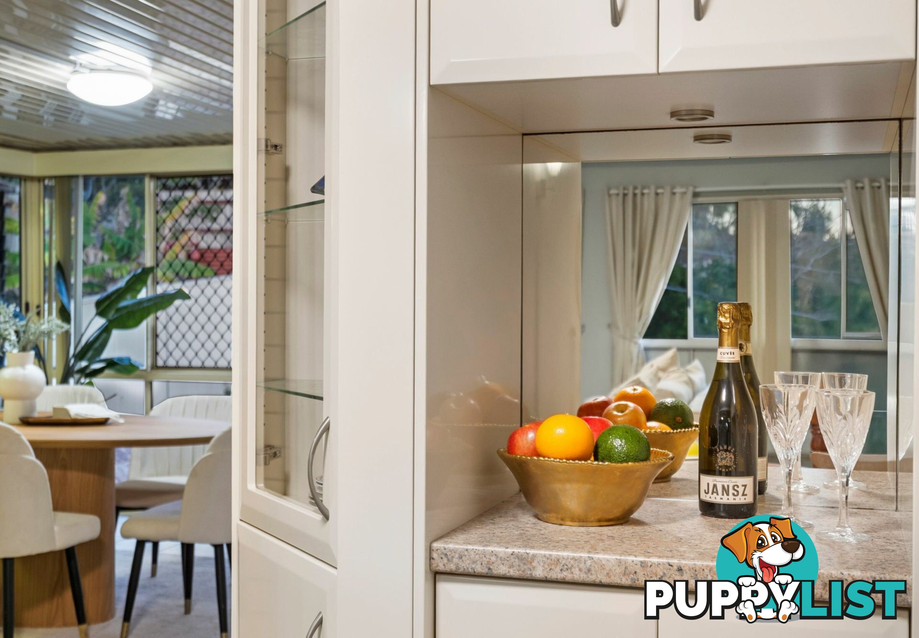 19 Jacqueline Avenue SPRINGWOOD QLD 4127