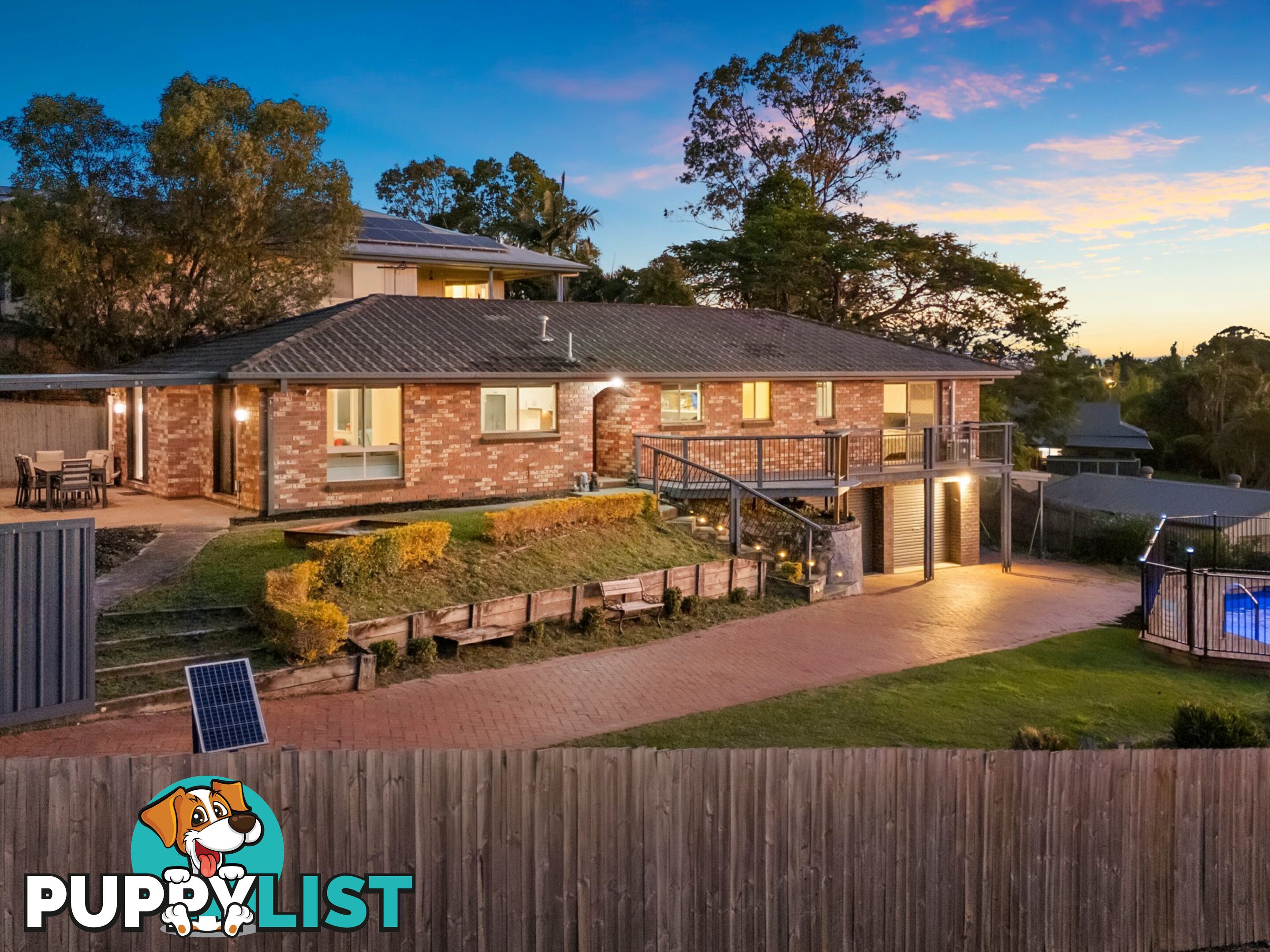 31 Wantana Crescent EDENS LANDING QLD 4207