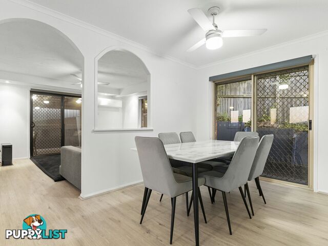 31 Wantana Crescent EDENS LANDING QLD 4207
