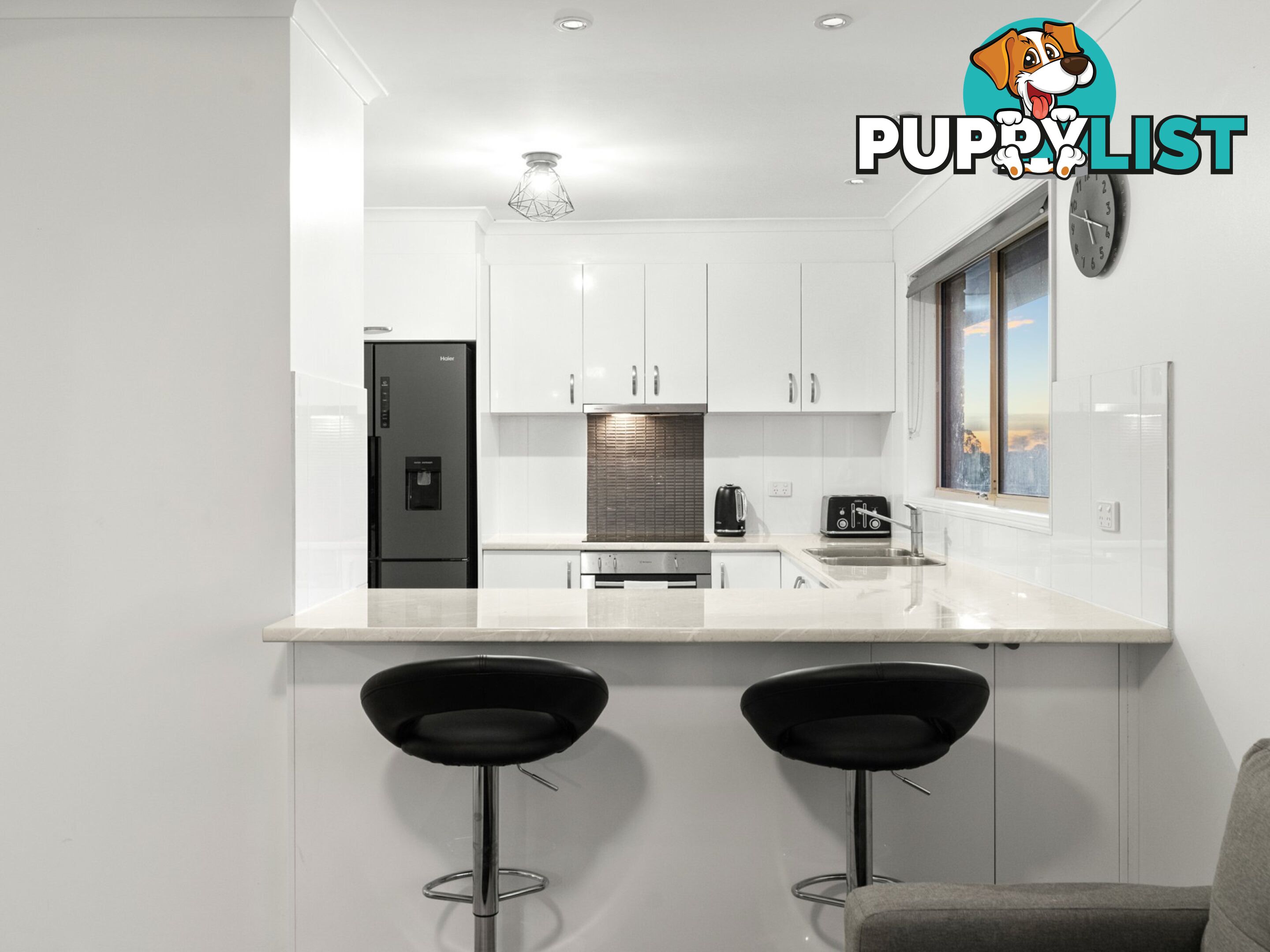 31 Wantana Crescent EDENS LANDING QLD 4207