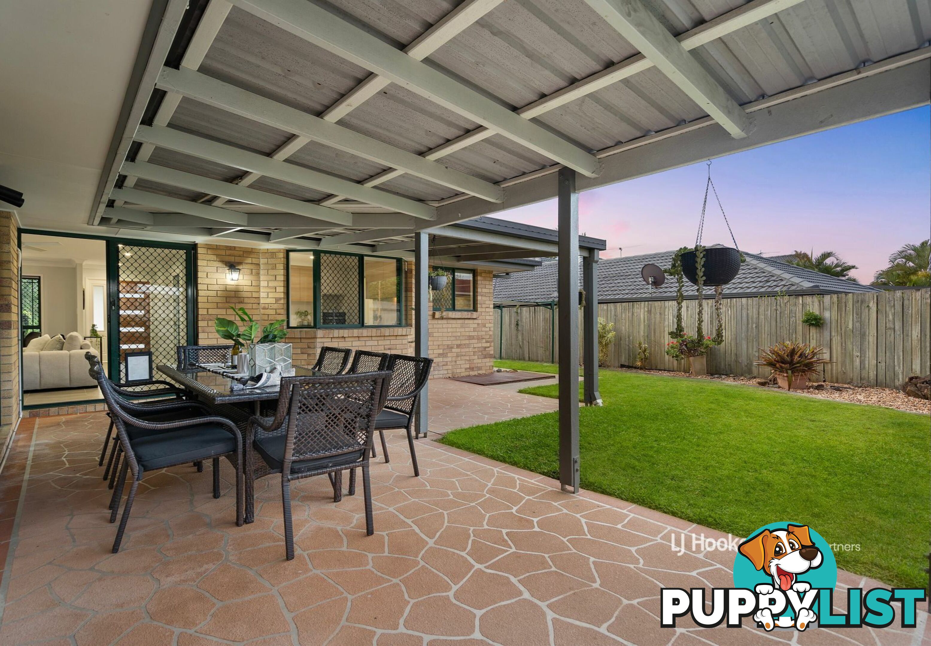 18 Byrony Place PARKINSON QLD 4115