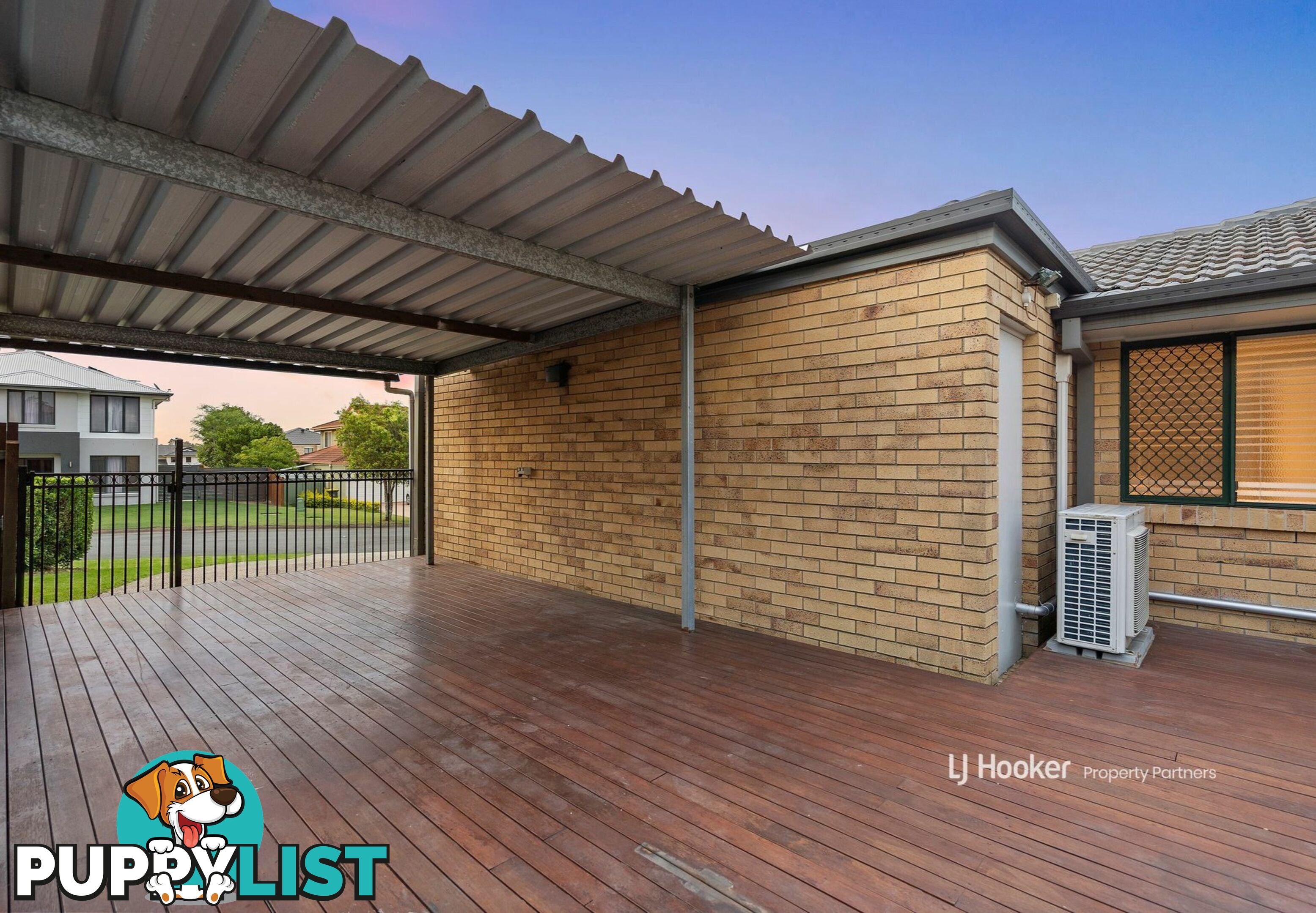 18 Byrony Place PARKINSON QLD 4115