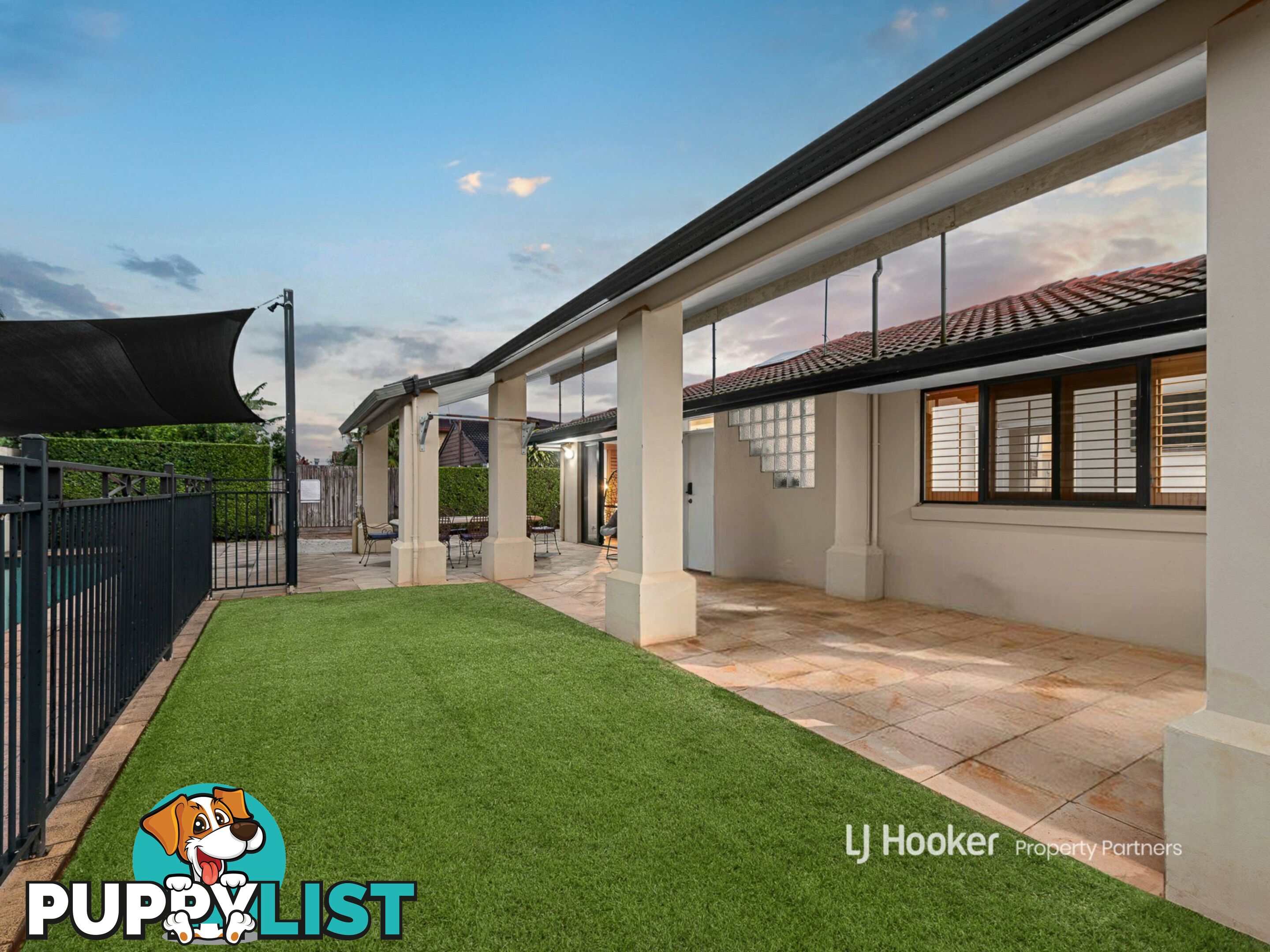 15 Angophora Street ROBERTSON QLD 4109