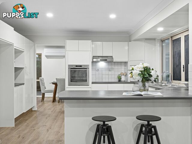 16 Totten Close EIGHT MILE PLAINS QLD 4113