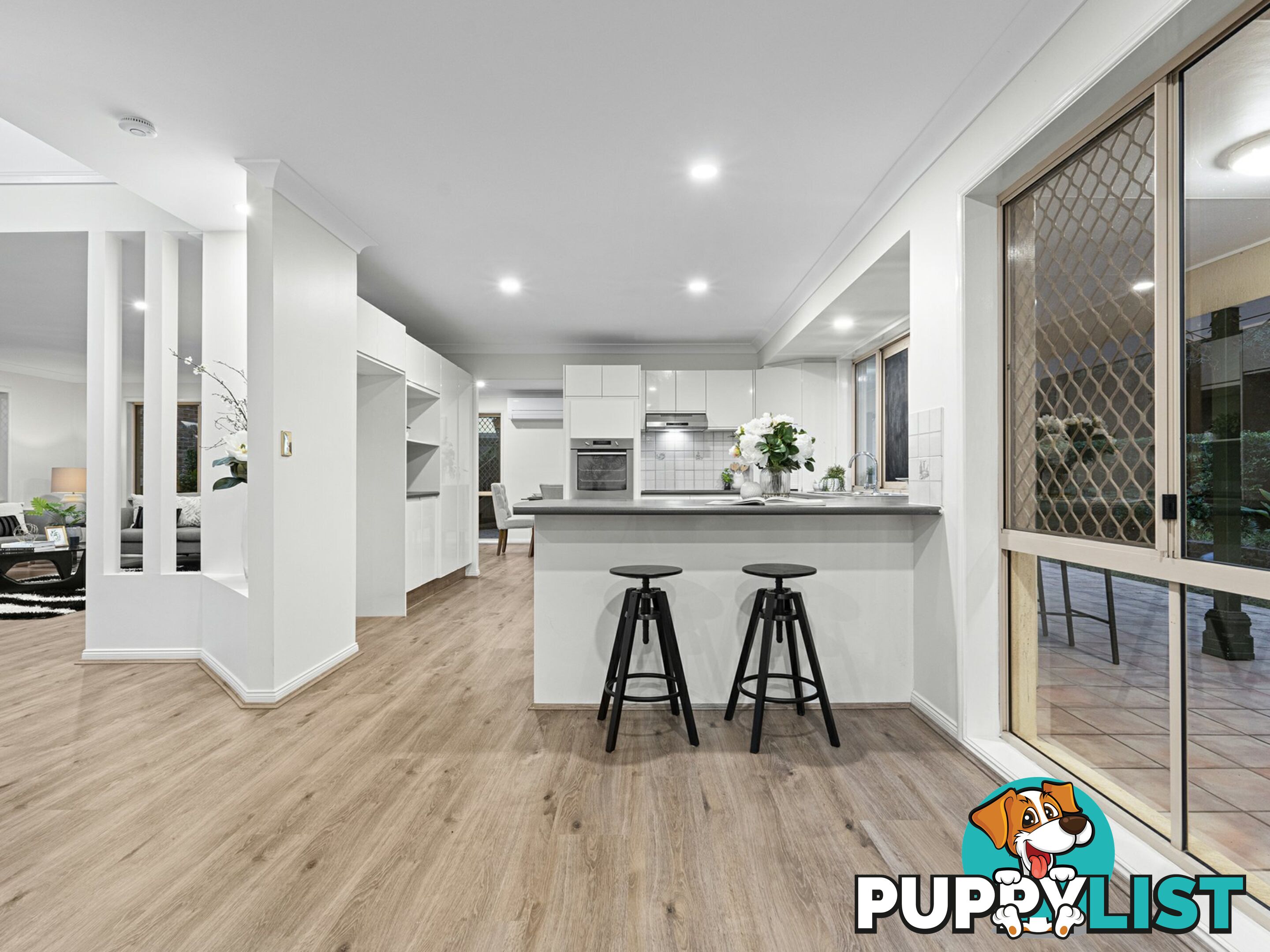 16 Totten Close EIGHT MILE PLAINS QLD 4113