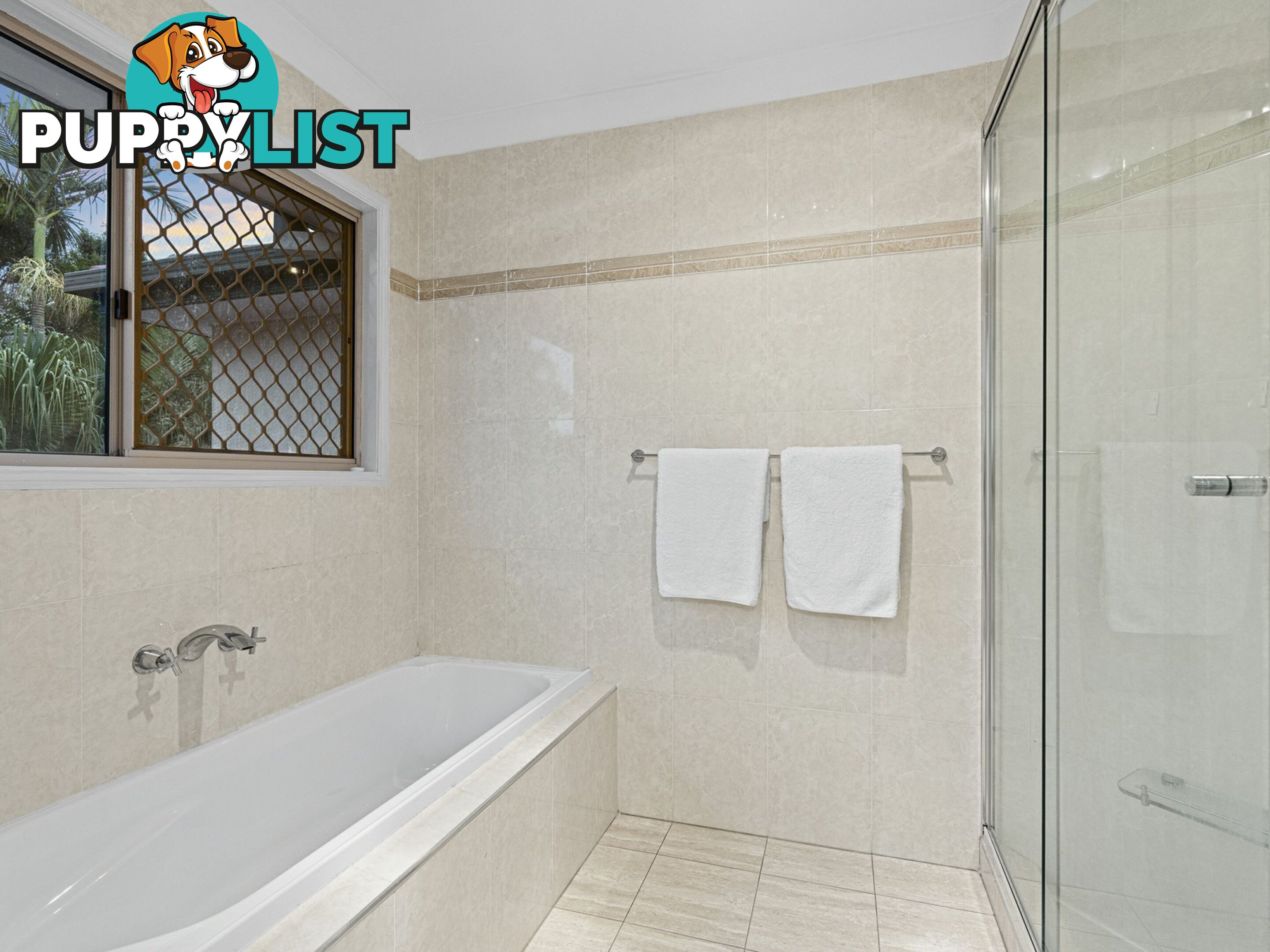 16 Totten Close EIGHT MILE PLAINS QLD 4113