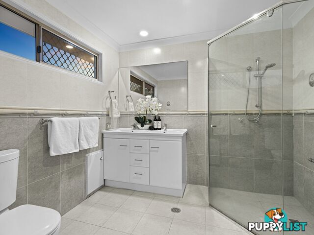 16 Totten Close EIGHT MILE PLAINS QLD 4113