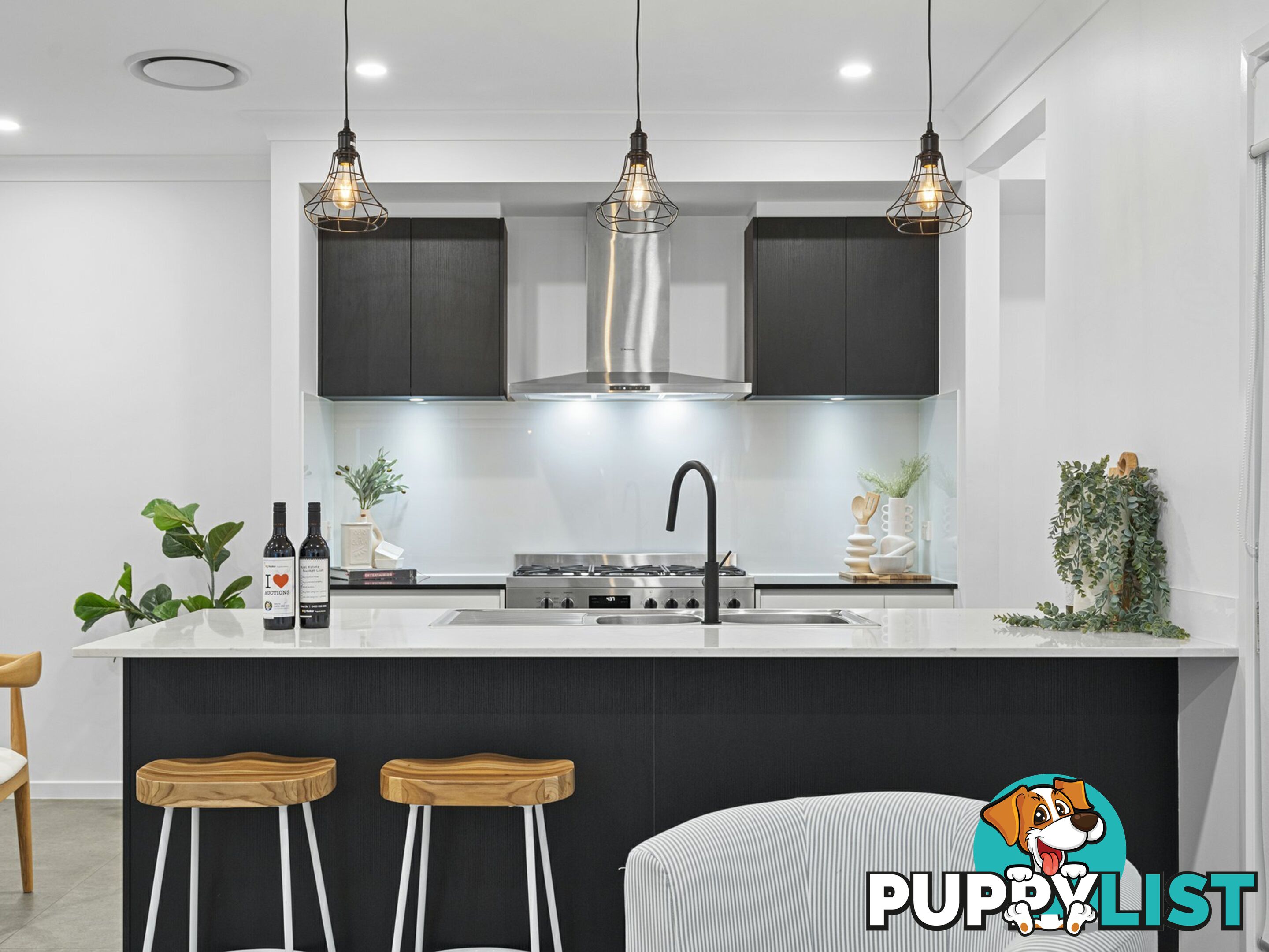 8 Viewpoint Street PALLARA QLD 4110