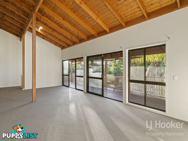 30 Marmindie Street CHAPEL HILL QLD 4069