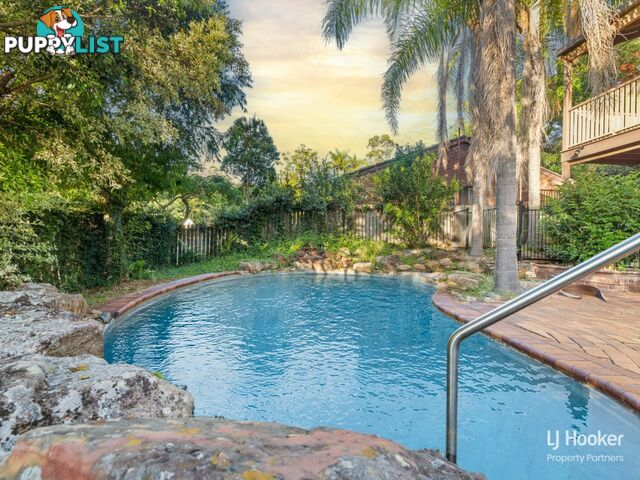 30 Marmindie Street CHAPEL HILL QLD 4069