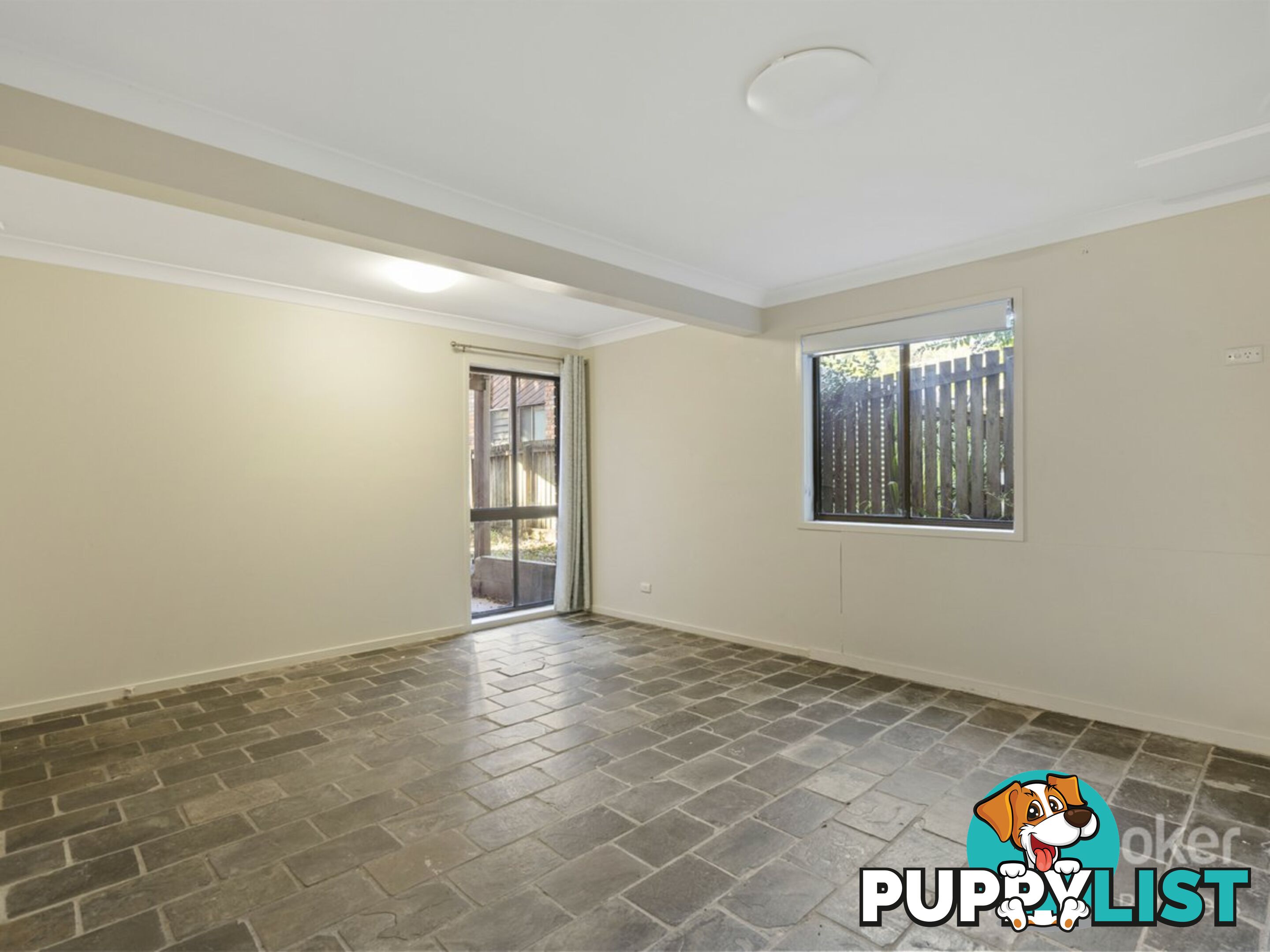 30 Marmindie Street CHAPEL HILL QLD 4069