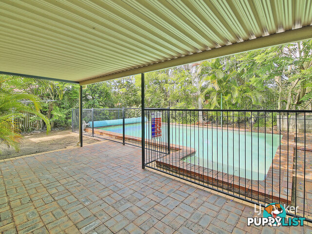 675 Mains Road MACGREGOR QLD 4109