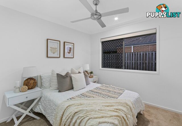 8 Wicker Road PARK RIDGE QLD 4125
