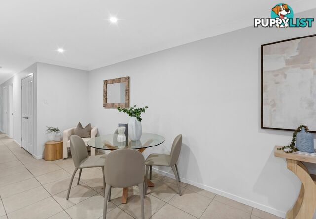 8 Wicker Road PARK RIDGE QLD 4125