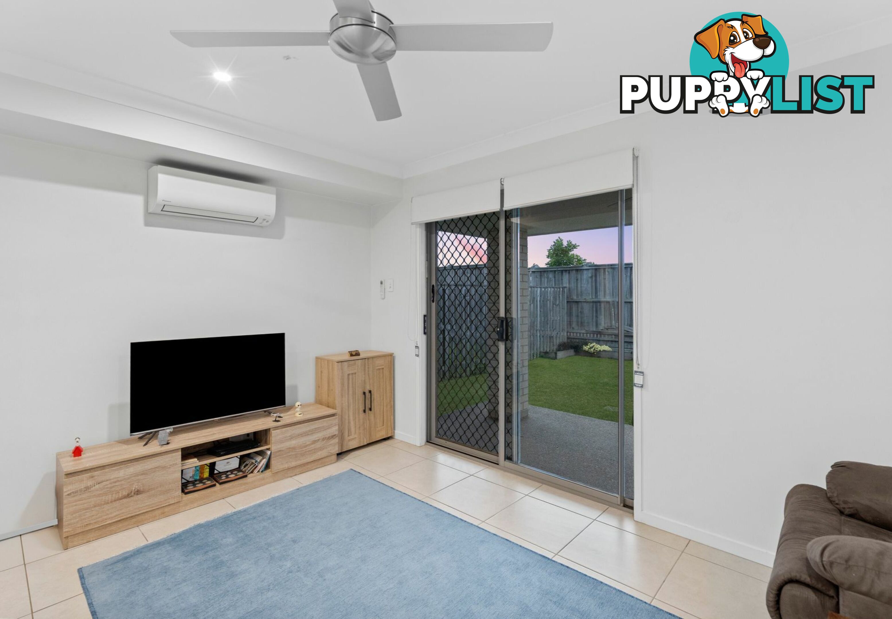8 Wicker Road PARK RIDGE QLD 4125