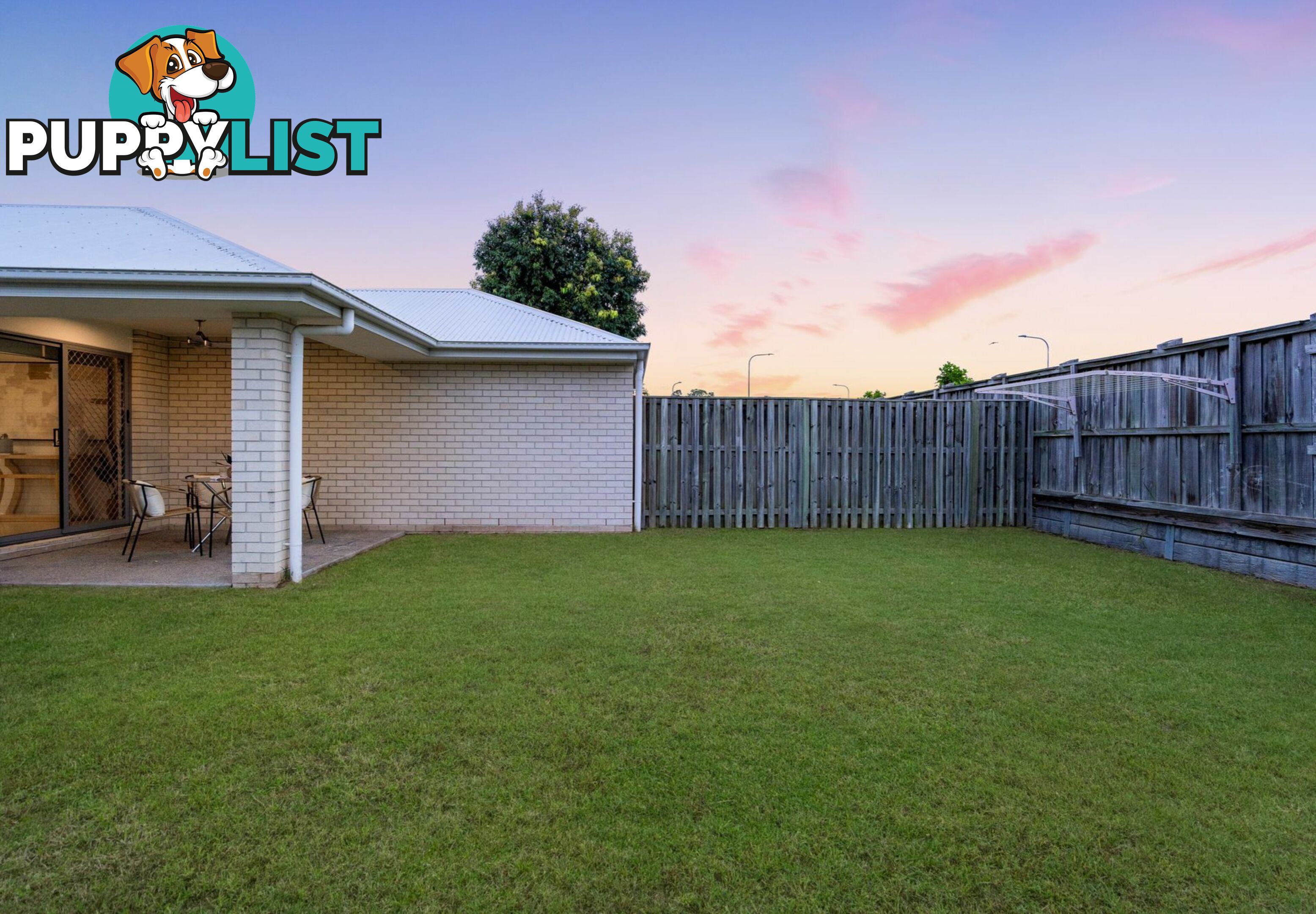 8 Wicker Road PARK RIDGE QLD 4125