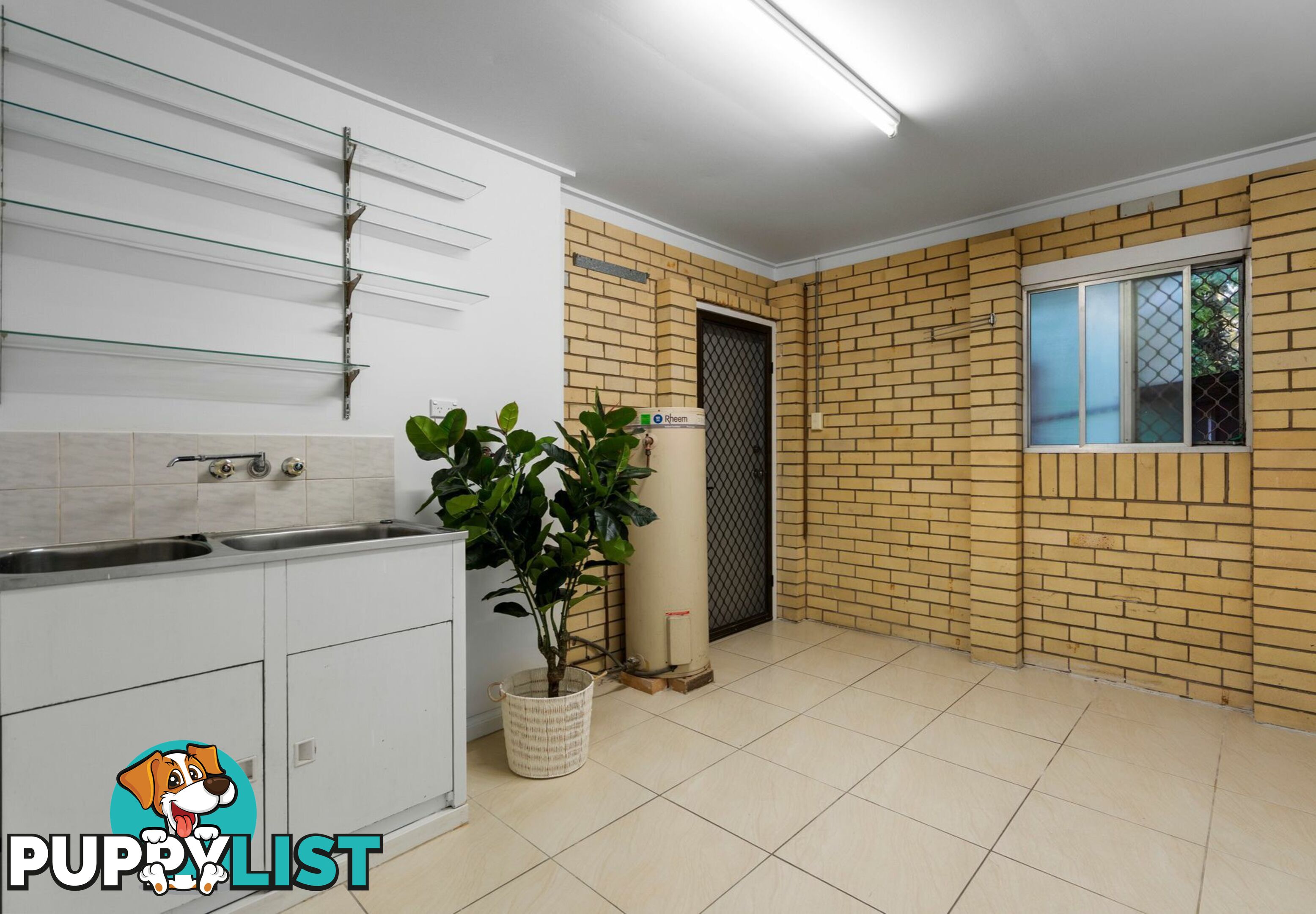 8 Sheraton Street MACGREGOR QLD 4109