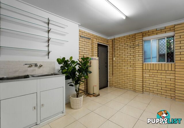 8 Sheraton Street MACGREGOR QLD 4109