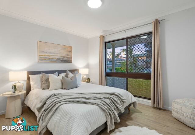 8 Sheraton Street MACGREGOR QLD 4109