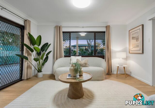 8 Sheraton Street MACGREGOR QLD 4109