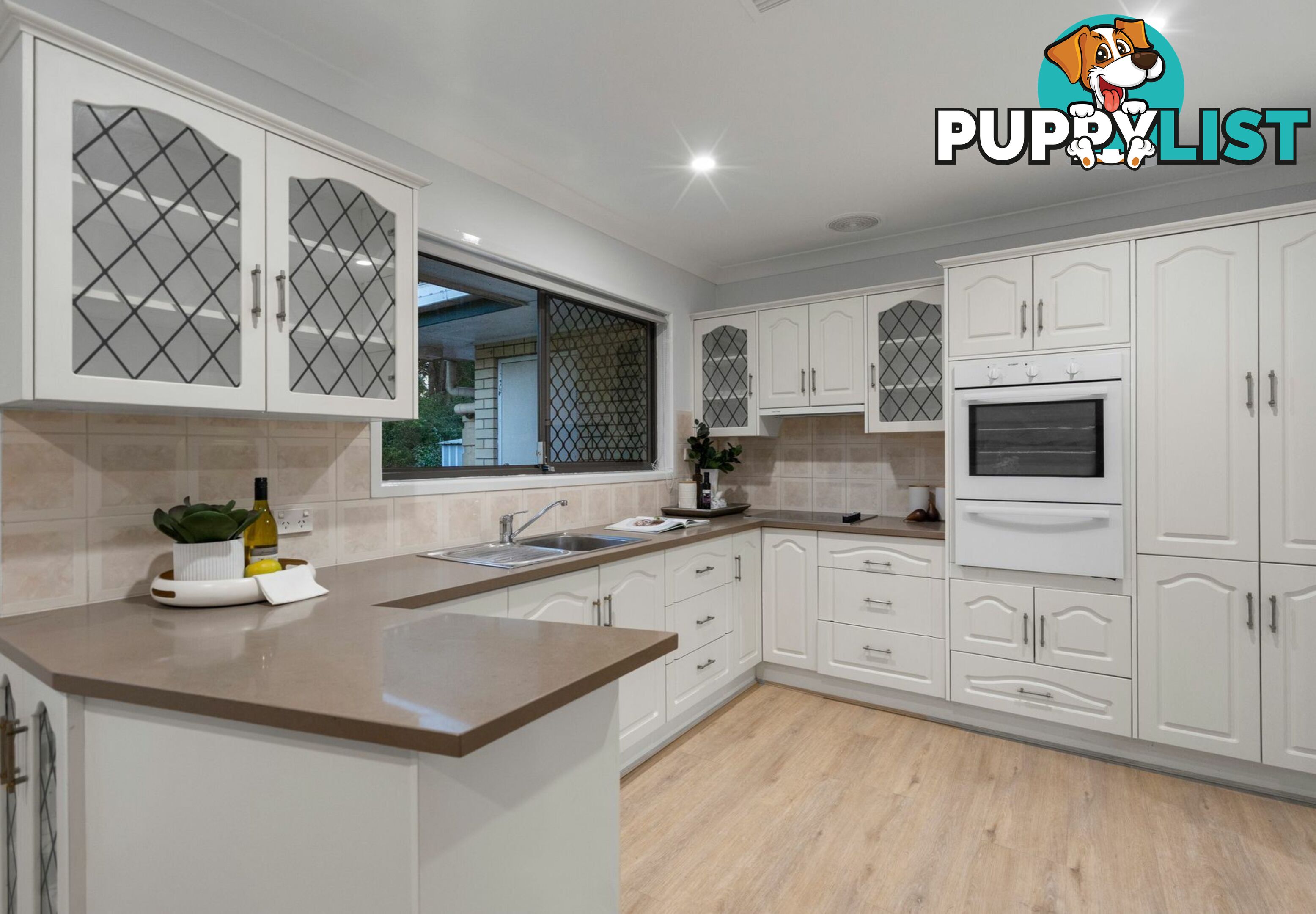 8 Sheraton Street MACGREGOR QLD 4109
