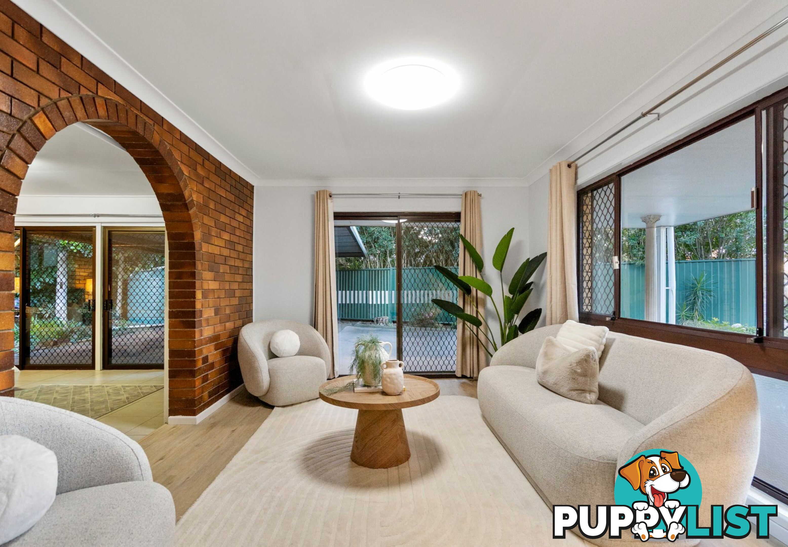 8 Sheraton Street MACGREGOR QLD 4109