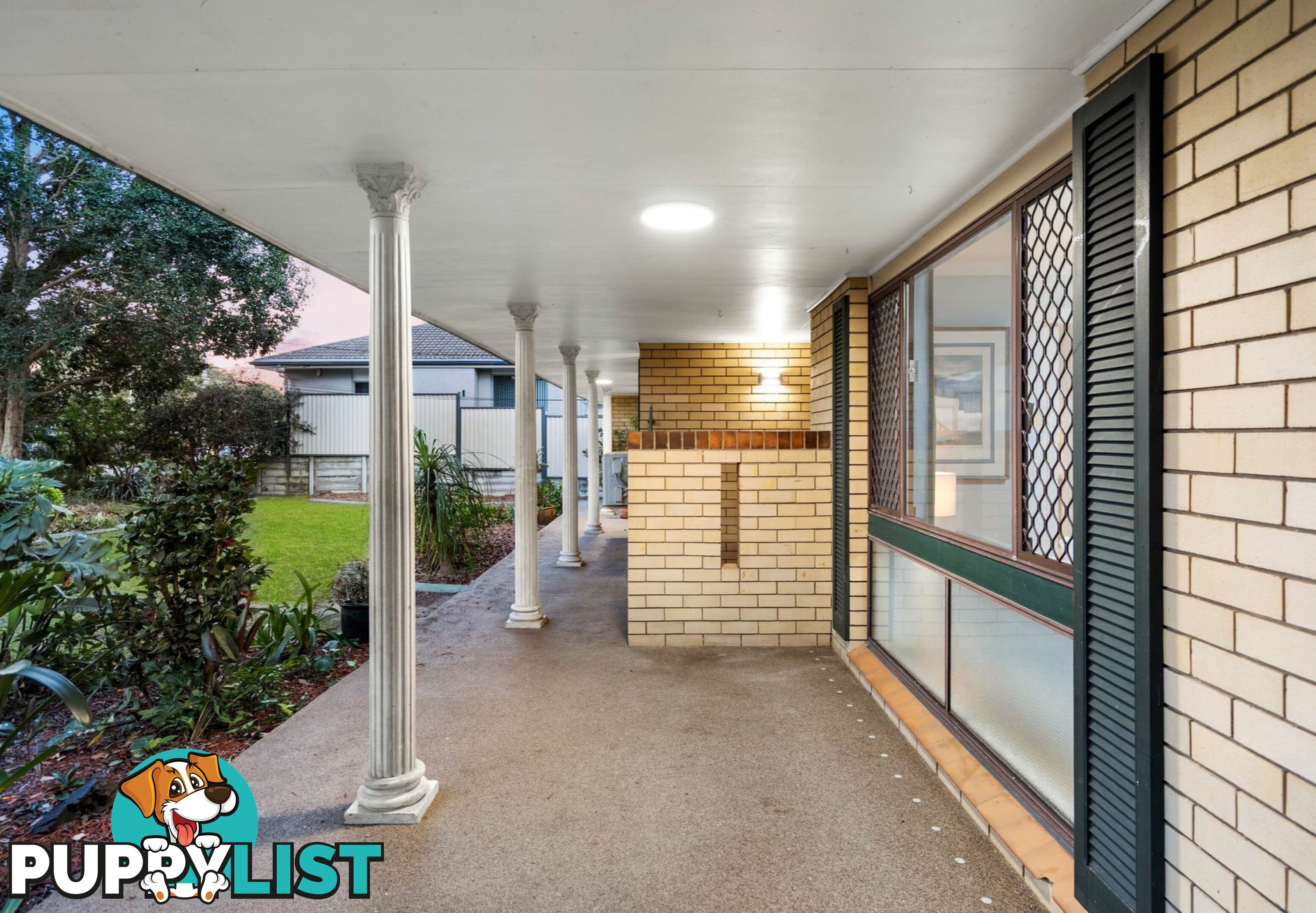 8 Sheraton Street MACGREGOR QLD 4109