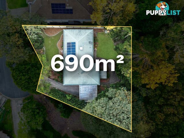 8 Sheraton Street MACGREGOR QLD 4109