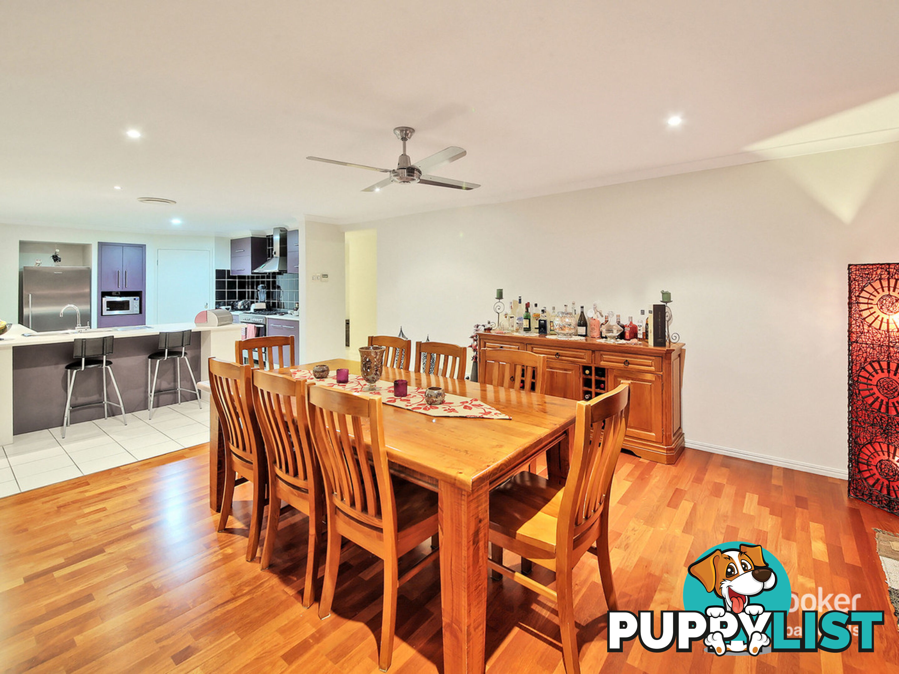 28 Glenelg Place PARKINSON QLD 4115