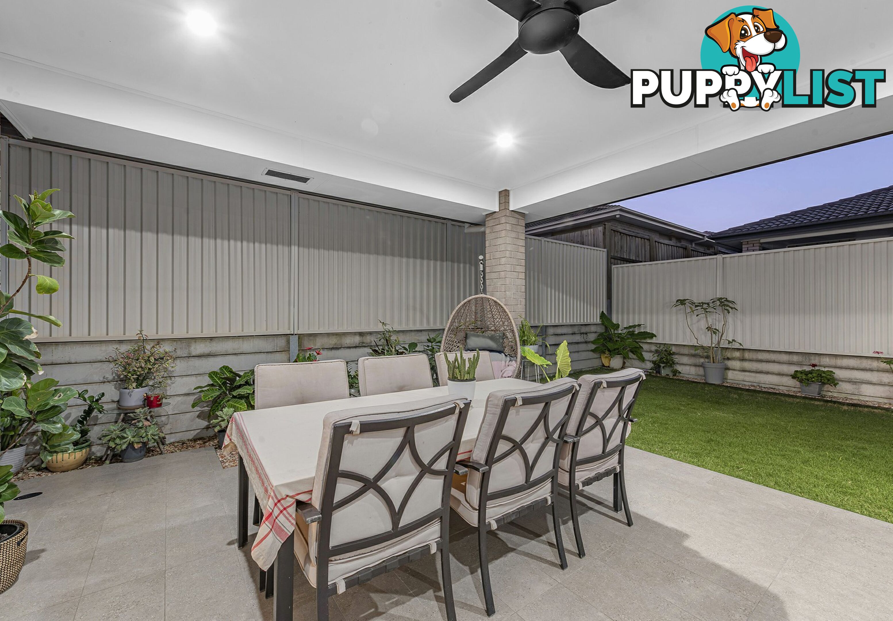 16 William Close PARK RIDGE QLD 4125