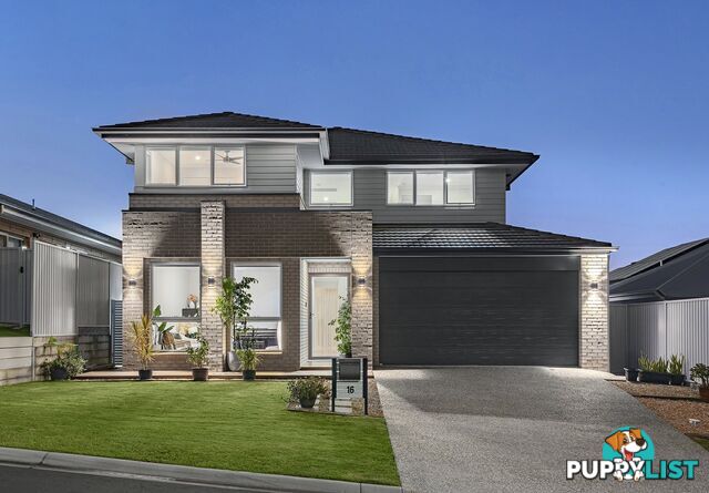16 William Close PARK RIDGE QLD 4125