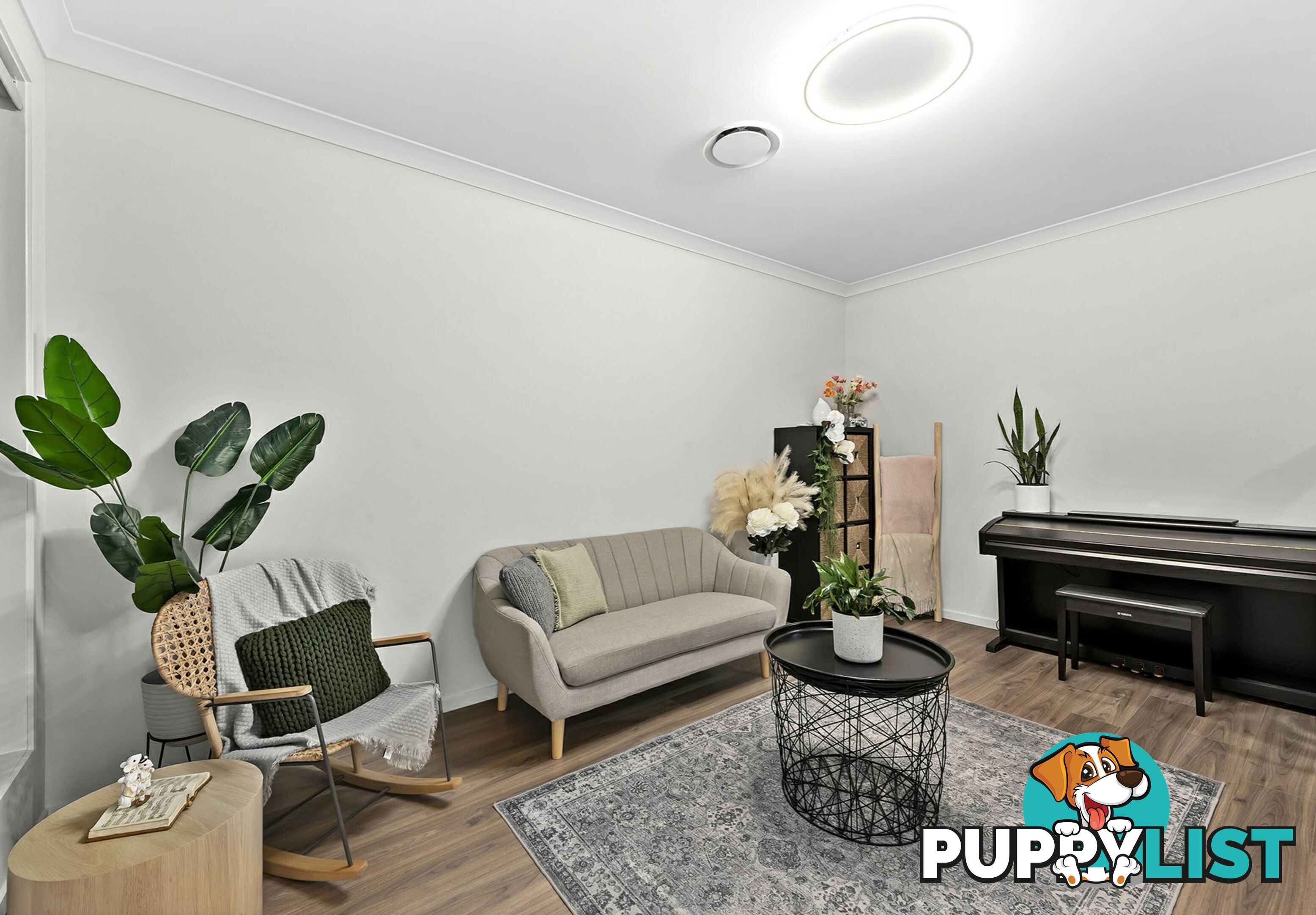 16 William Close PARK RIDGE QLD 4125