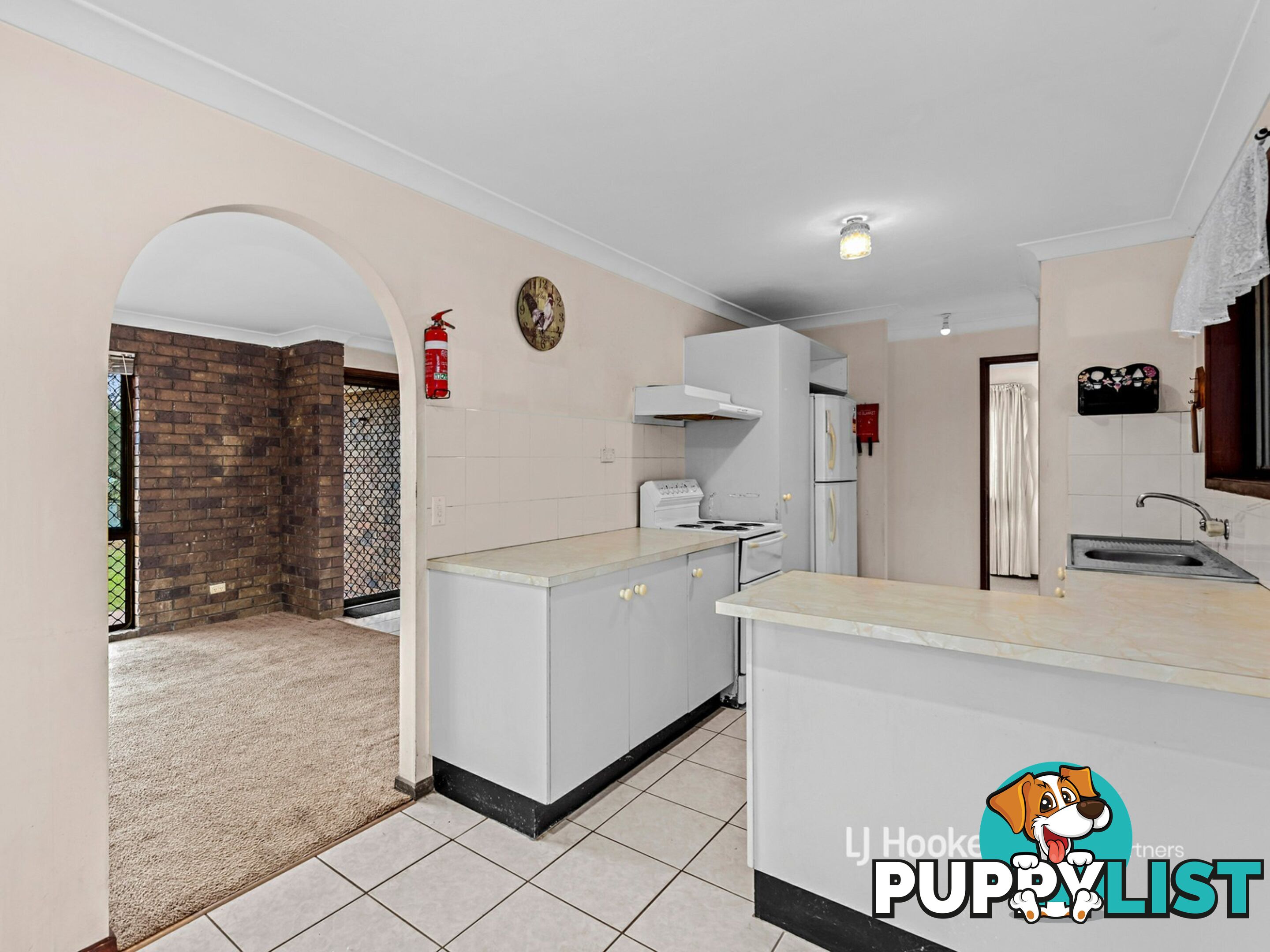 6 Claret Court KINGSTON QLD 4114