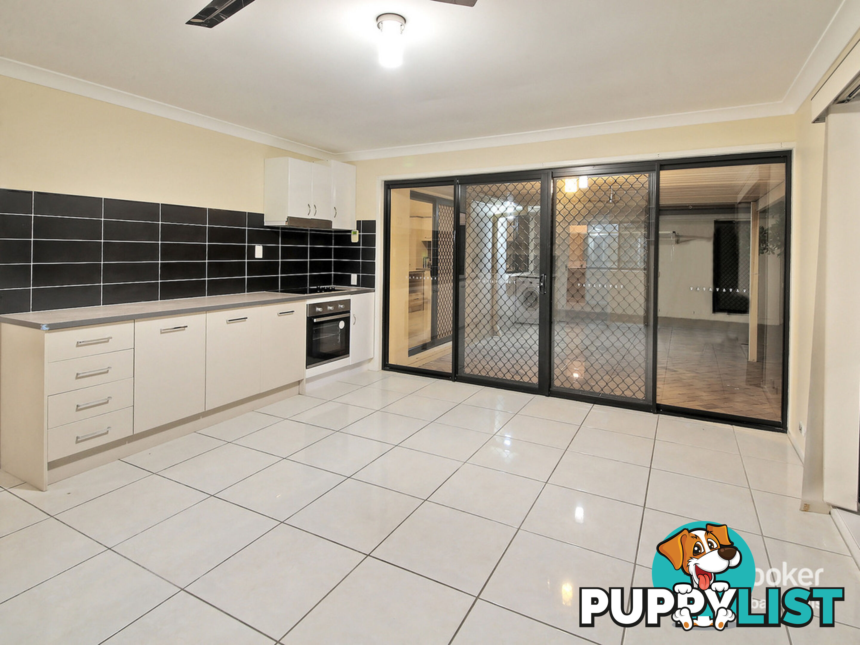 32 Trevi Close EIGHT MILE PLAINS QLD 4113