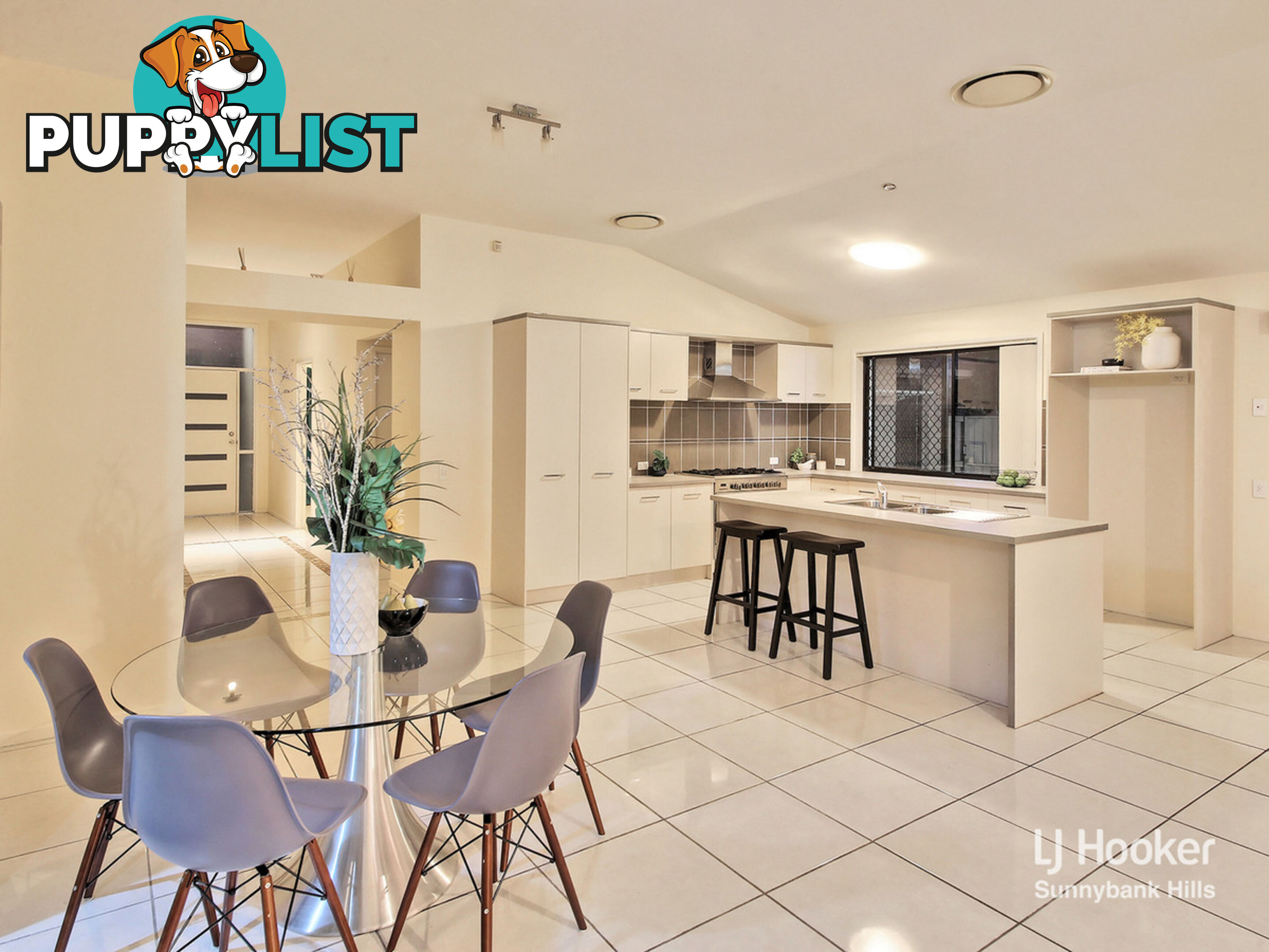 32 Trevi Close EIGHT MILE PLAINS QLD 4113