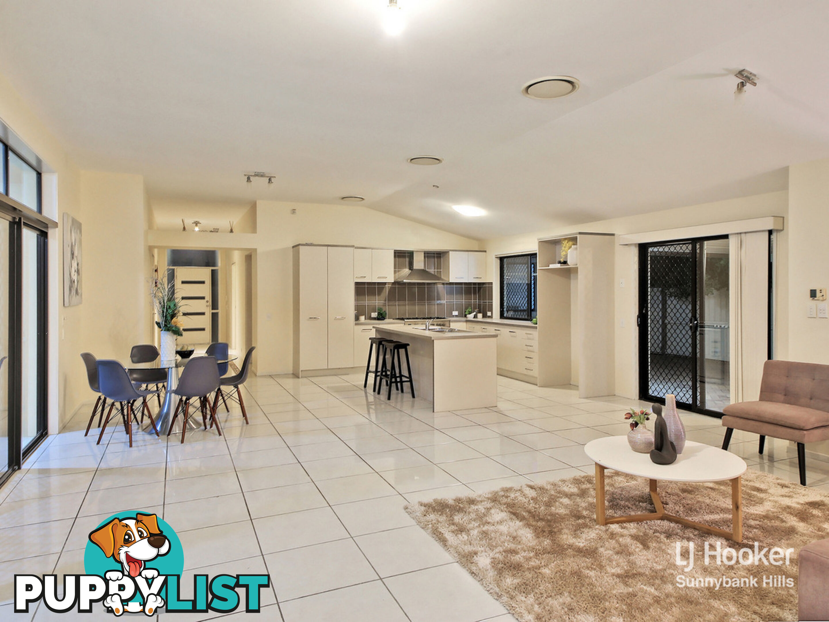 32 Trevi Close EIGHT MILE PLAINS QLD 4113