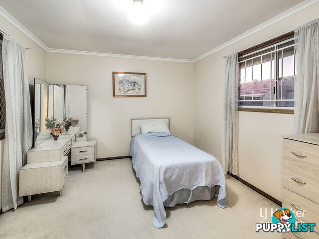 4 Koola Street WISHART QLD 4122