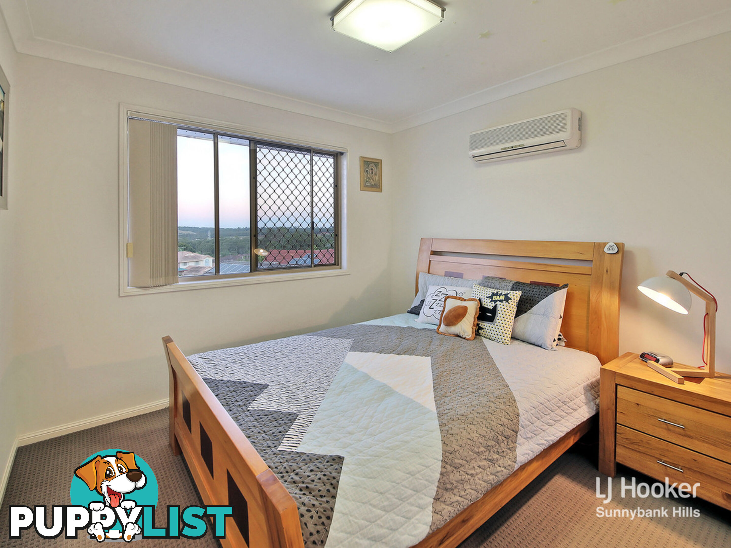 25 St Clair Crescent WISHART QLD 4122