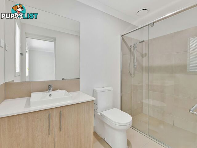33 Mount Mitchell Street PARK RIDGE QLD 4125