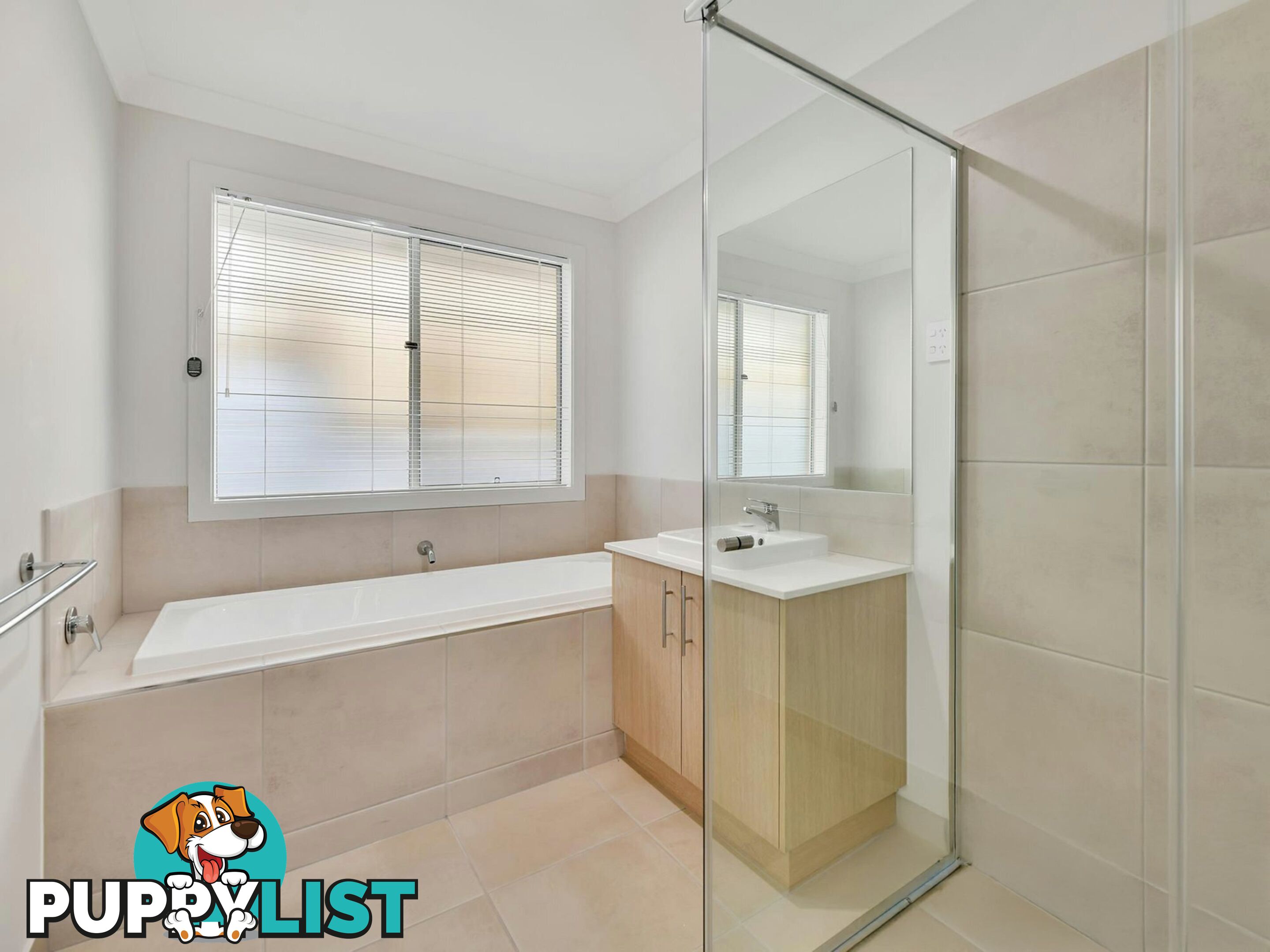 33 Mount Mitchell Street PARK RIDGE QLD 4125