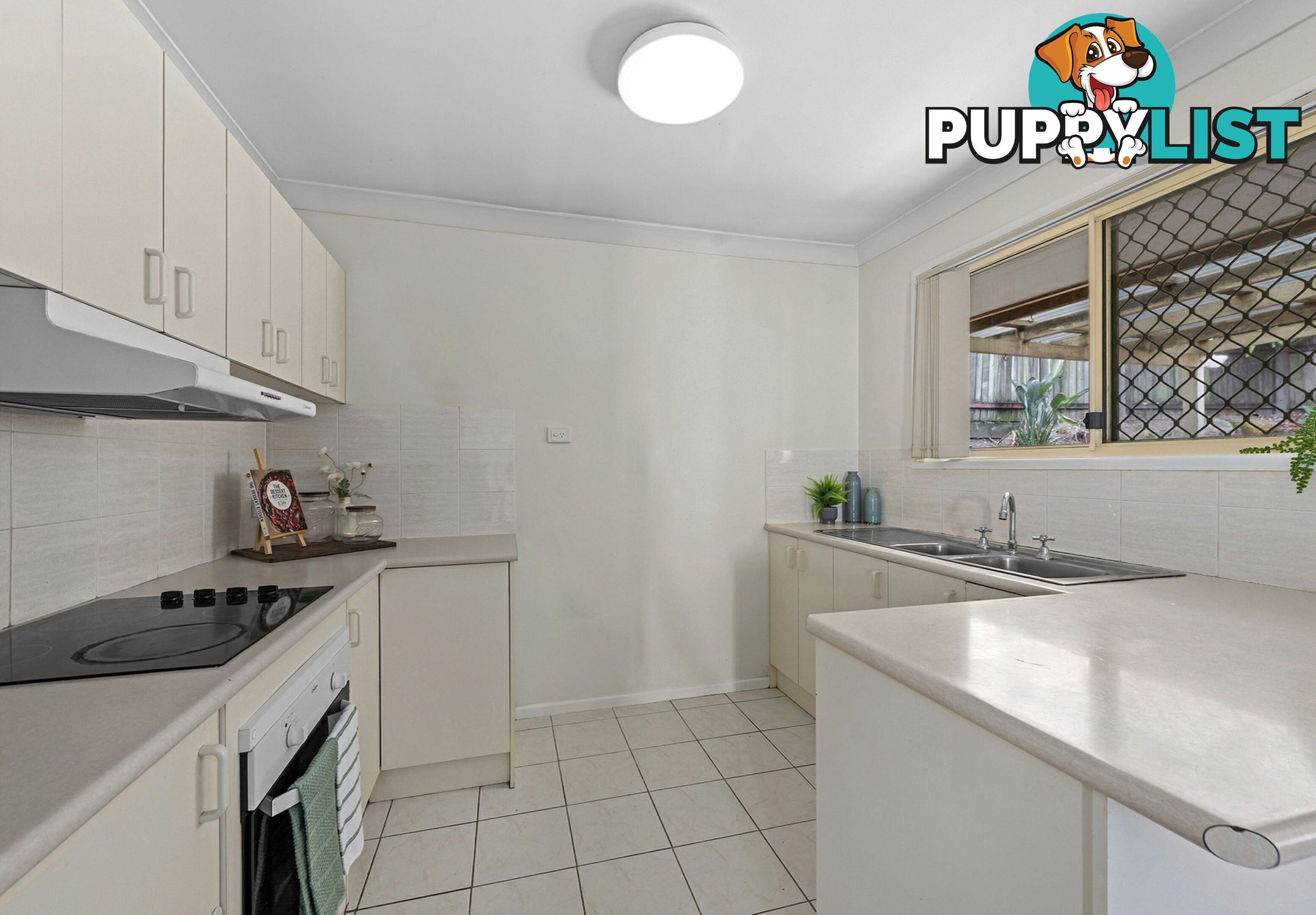 108 Greenwood Street WISHART QLD 4122
