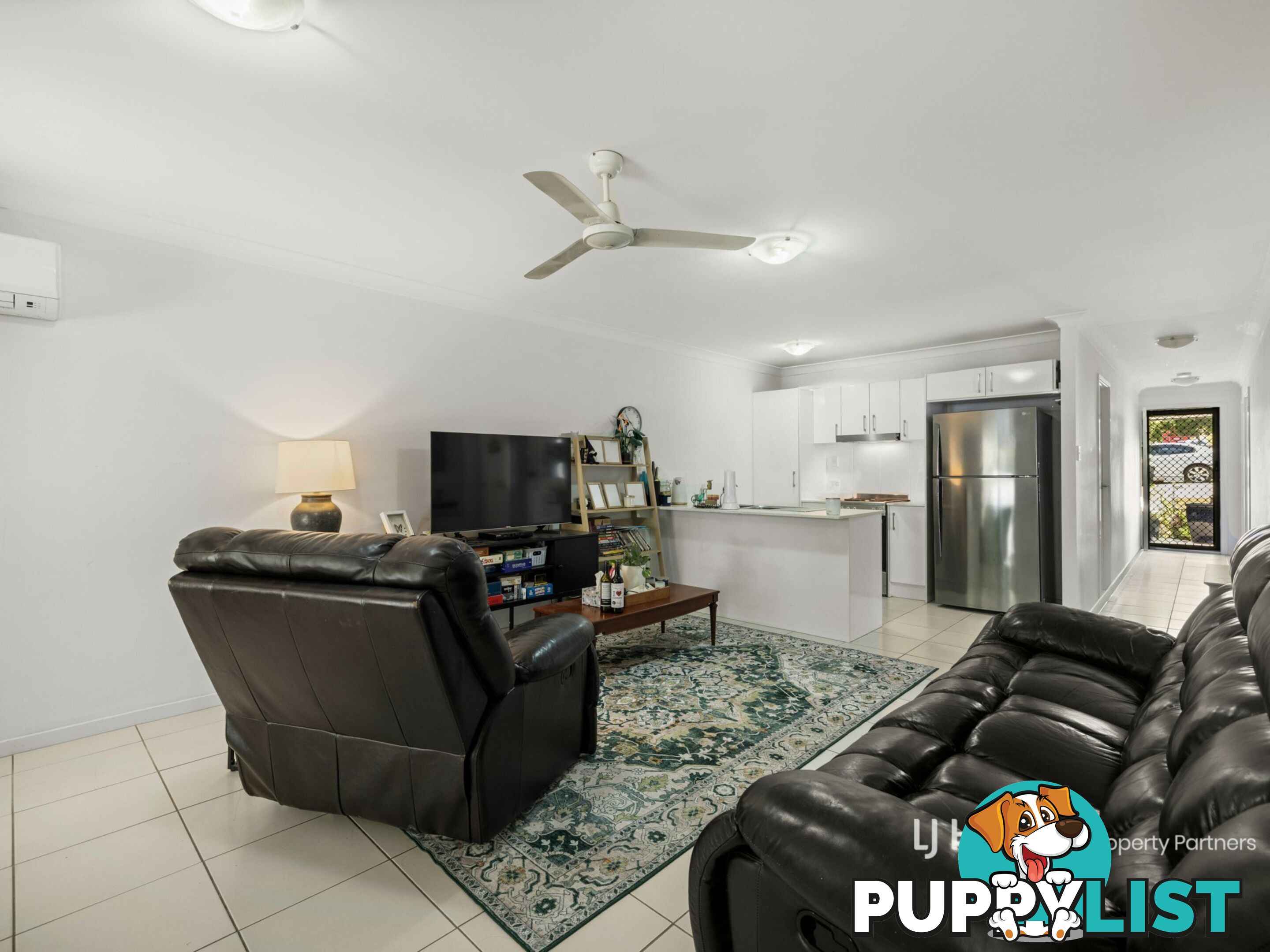 16 Folkes Close BELLBIRD PARK QLD 4300