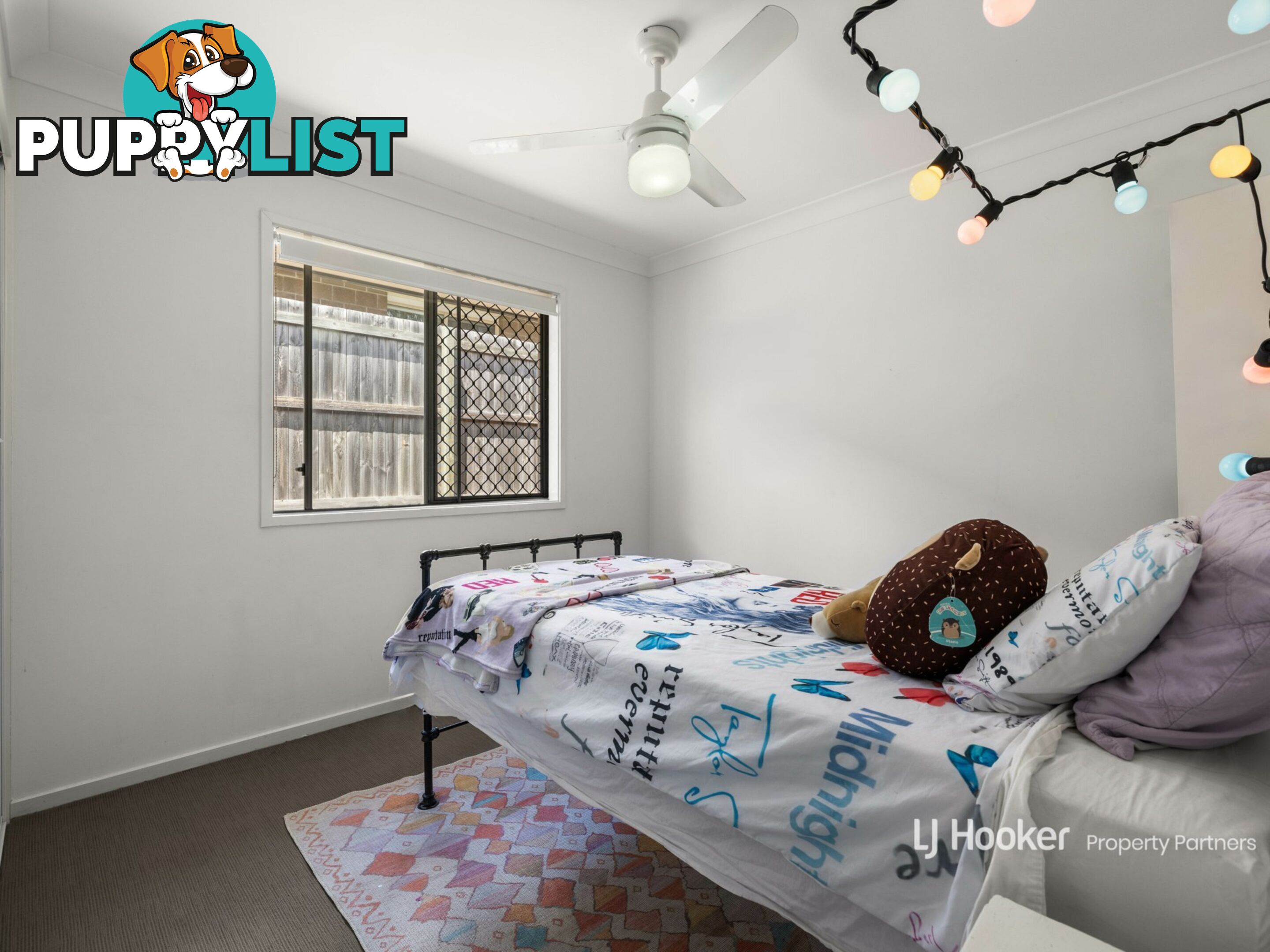 16 Folkes Close BELLBIRD PARK QLD 4300