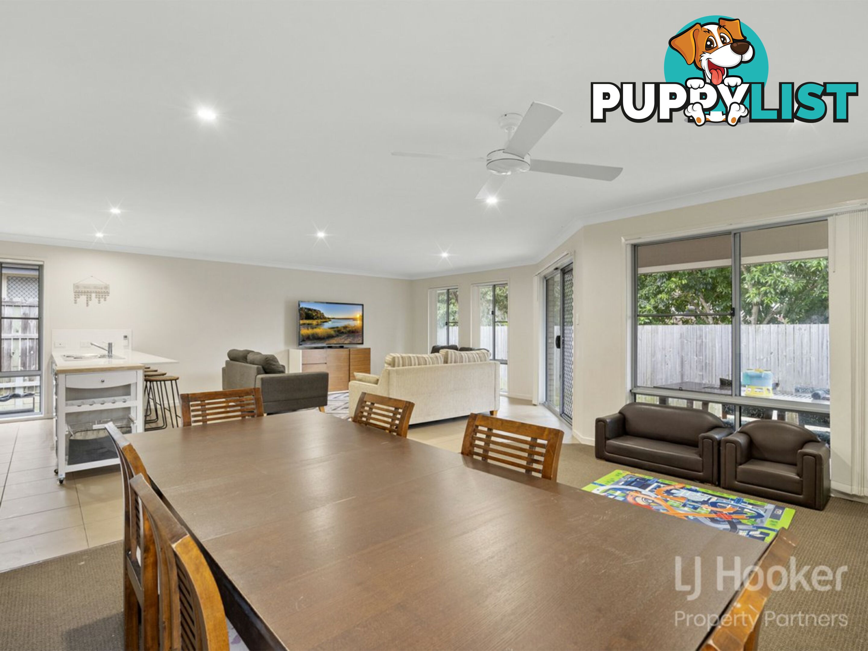 1 Surwold Way LOGANLEA QLD 4131