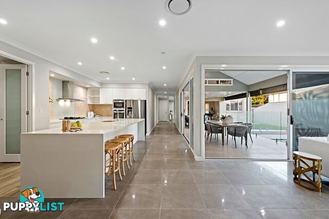 69 Dunedin Street SUNNYBANK QLD 4109