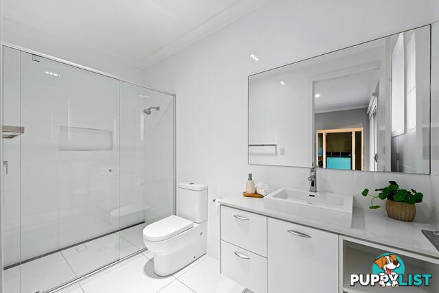 69 Dunedin Street SUNNYBANK QLD 4109